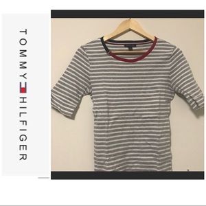 Tommy Hilfiger Crew Neck Shirt!!! Like new!!!!